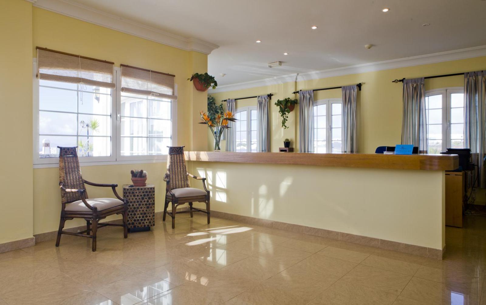 Apartamentos Livvo Coloradamar Playa Blanca  Zewnętrze zdjęcie