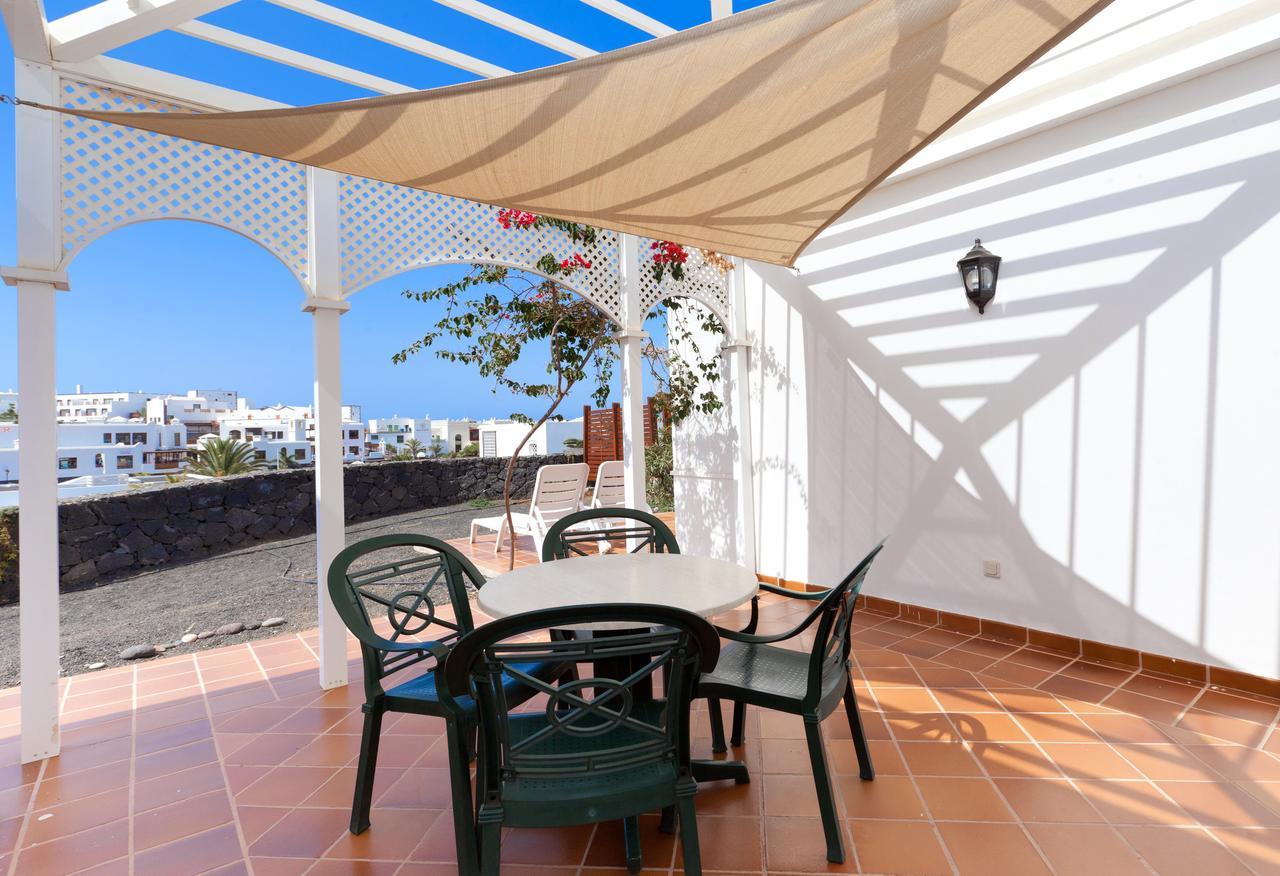 Apartamentos Livvo Coloradamar Playa Blanca  Zewnętrze zdjęcie